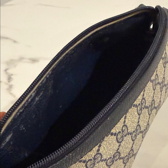 Gucci crossbody  vintage Bag - Picture 9 of 16